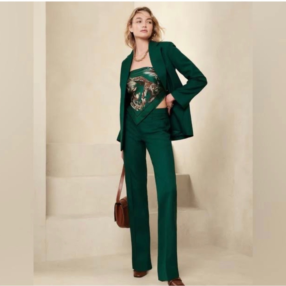 NWOT Banana Republic Lido Italian Wool Suiting Blazer